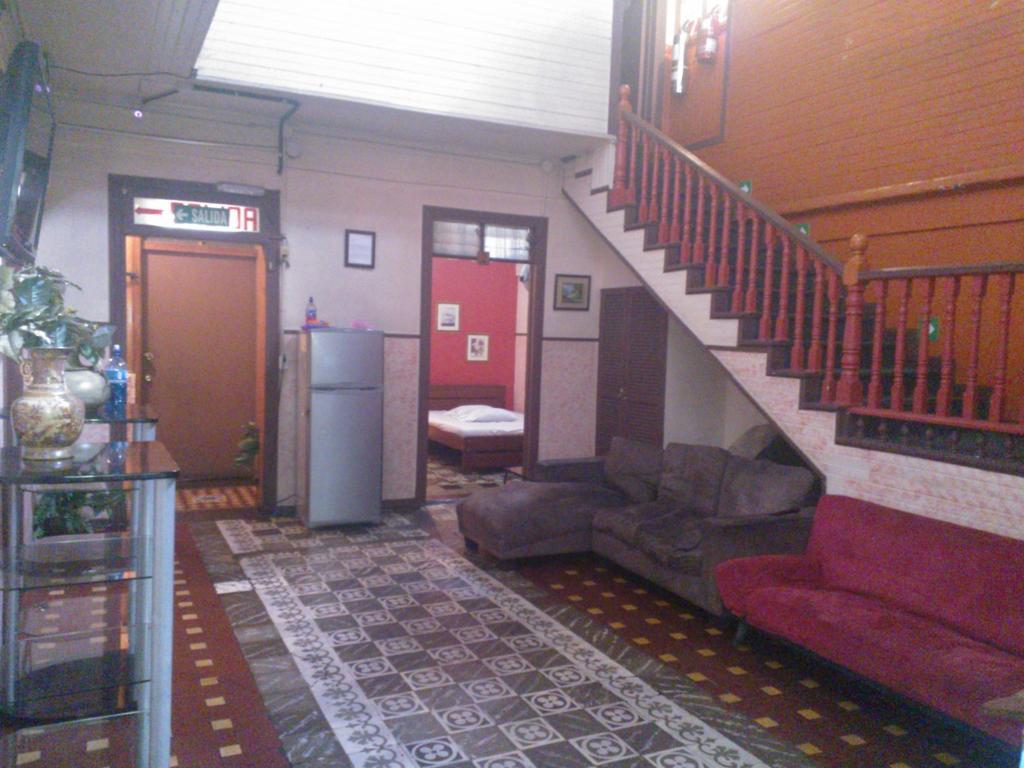 Hotel Bristol Сан-Хосе Экстерьер фото
